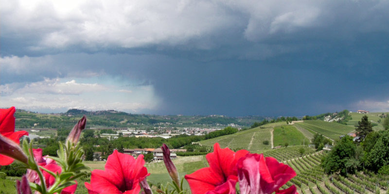 Angelo_Zisa_piemonte_costigliole_asti_temporale_nuvoloni