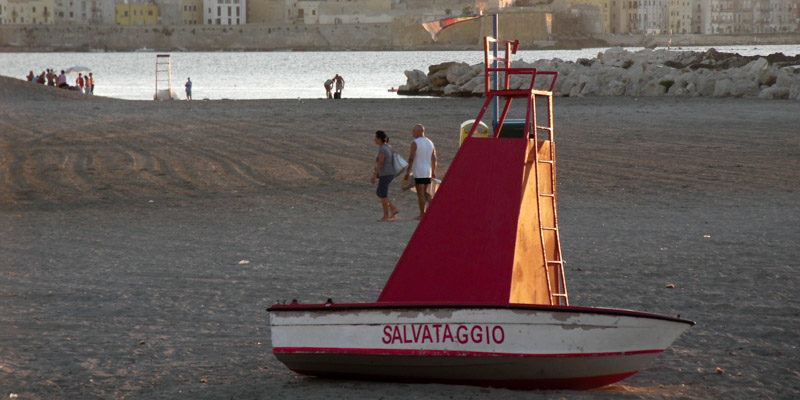 Angelo_Zisa_spiaggia_salvataggio_sicilia_trapani